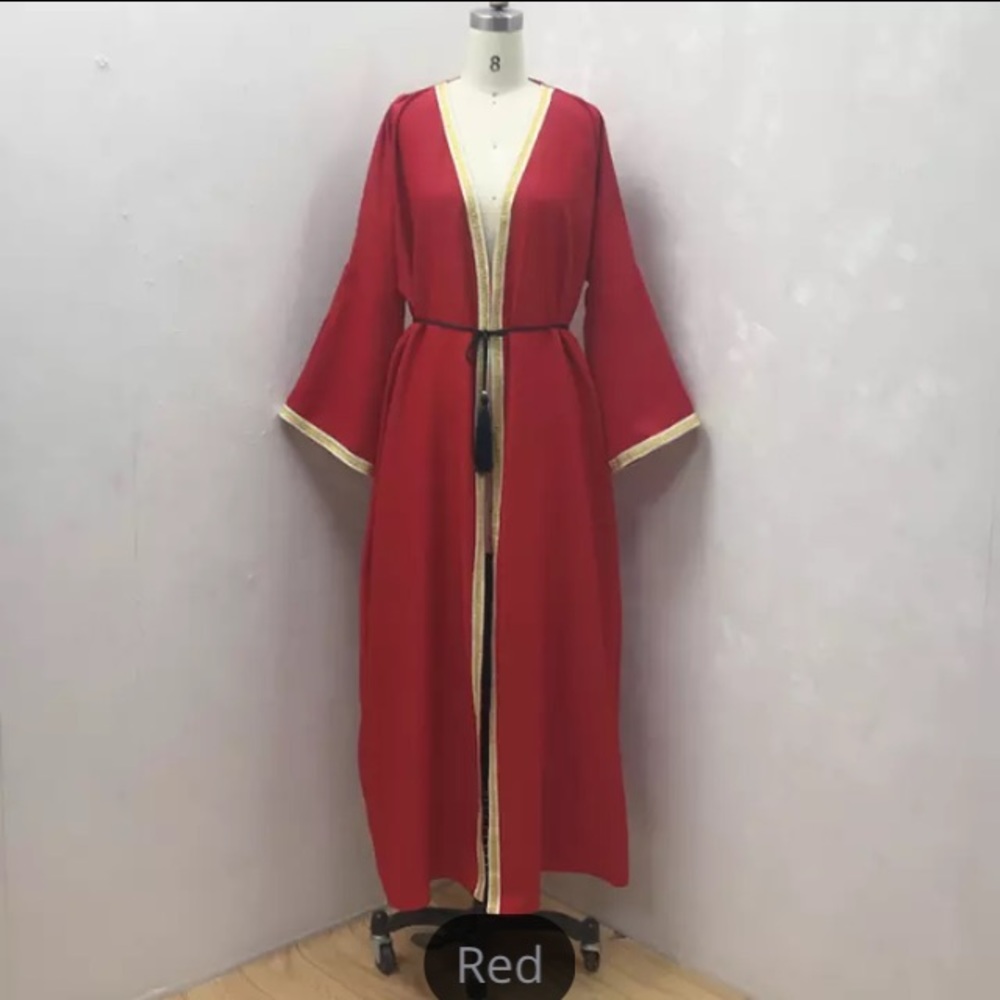 Red kimono 👘 . Abaya or Caftan . Size M